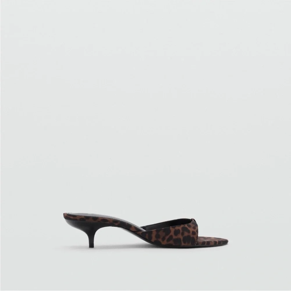 MANGO Leopard Print Kitten Heel Thong Sandals Slip On US 6 EURO 36 New - Picture 3 of 10